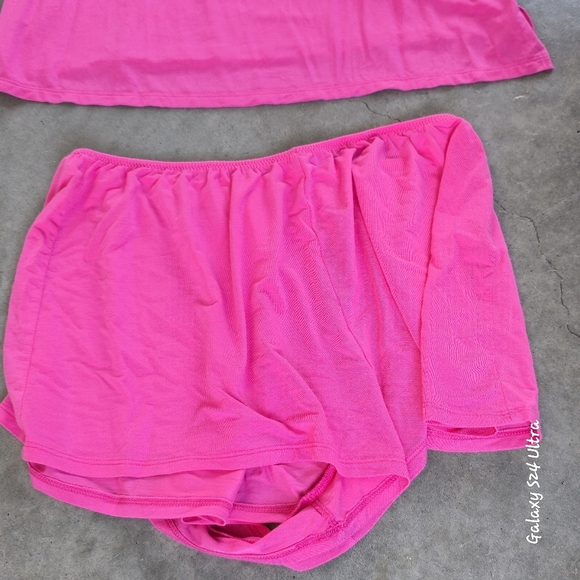 Victoria's Secret Pink Satin Pajama Set - Picture 7 of 13